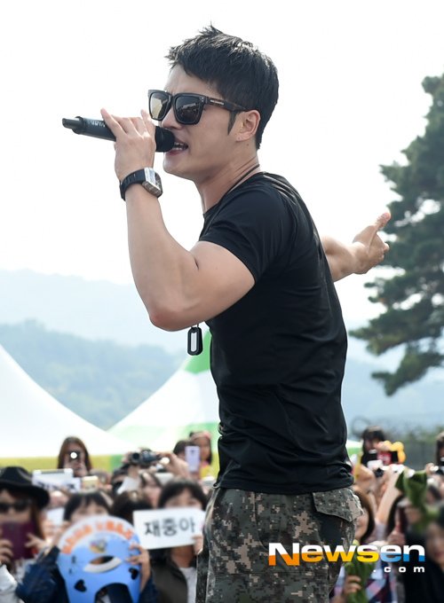 151003 newsen-15.jpg