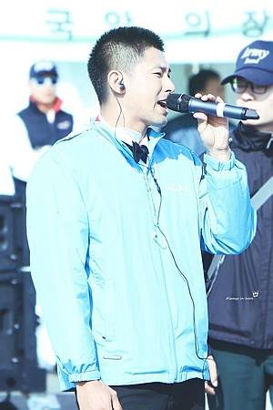 151005 Always_in_here-1.jpg