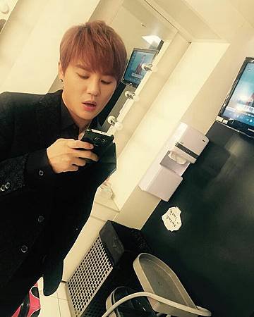 151104 cjes.tagram-1