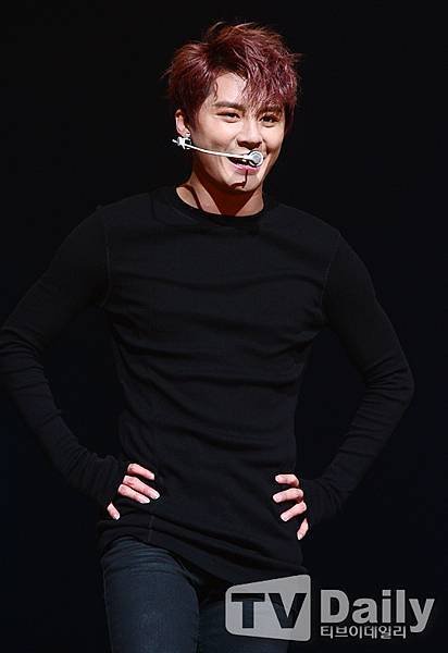 151107 tvdaily-8.jpg