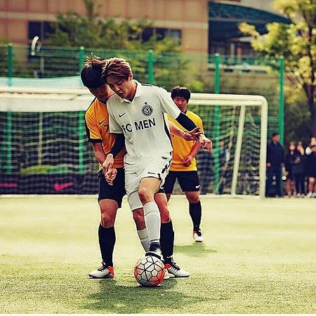 160422 fc_men_official-7.jpg