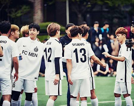 160422 fc_men_official-10.jpg