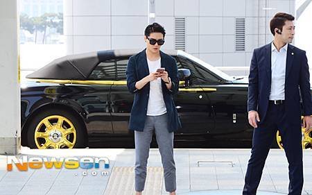 160522 newsen-1.jpg