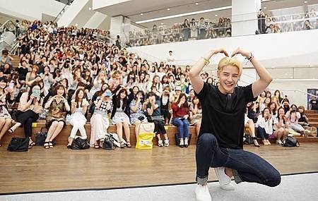 160625 JYJ FB-1