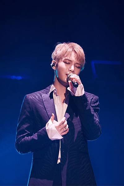 170122 JYJ FB-1.jpg