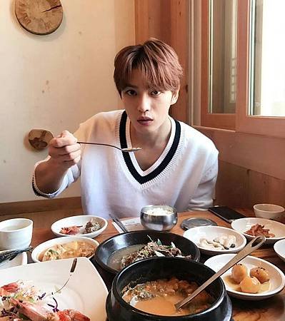 170419 cjes.tagram-1.jpg