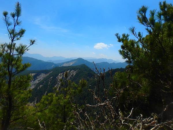 1158 塔芬山.JPG