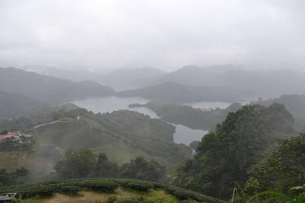 雨中的石碇-千島湖.jpg