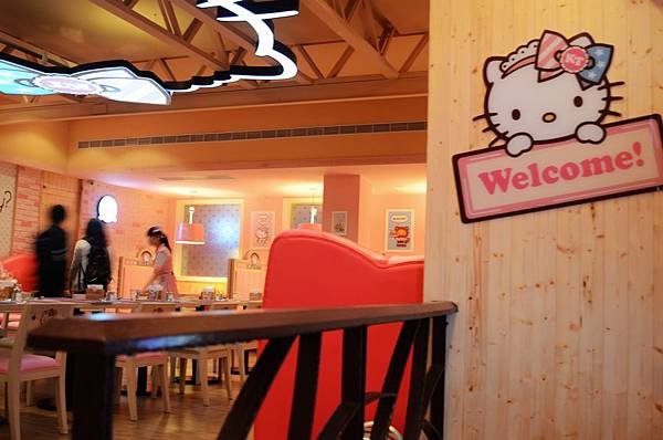 hello kitty 主題餐廳/台北旅遊