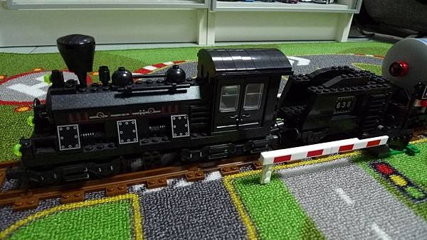 啟蒙積木 TRAIN SERIES 638 Steam Freight Locomotive 蒸汽火車頭【NT $ 230】