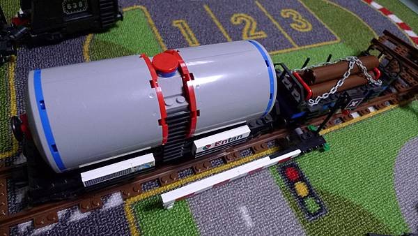 啟蒙積木 TRAIN SERIES 634 Timber Car 油罐車廂【NT $ 180】