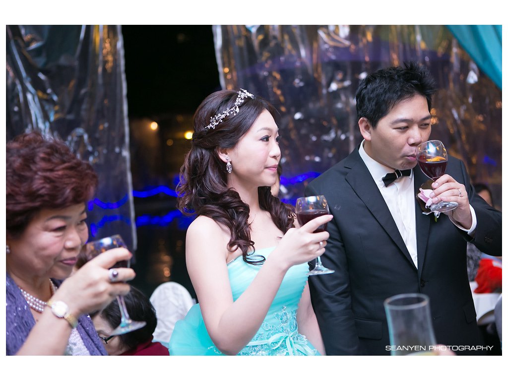 IMG-9744w.jpg