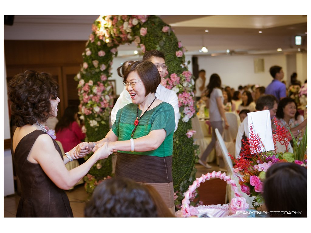IMG-3437w.jpg