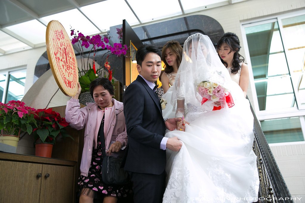 IMG-2416pw.jpg