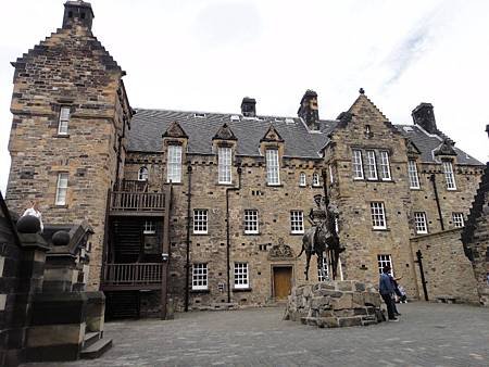140.jpg