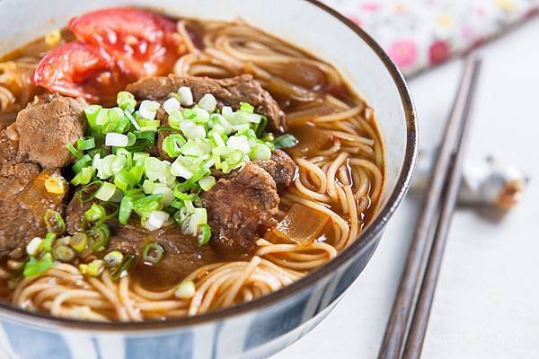 蕃茄牛肉麵