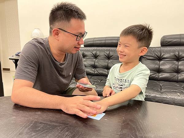 【兒童教具推薦】陪伴孩子學習成長｜幼小銜接｜益智桌遊｜小康軒