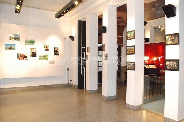 20101031兩岸記錄片開幕攝影展 (4).jpg