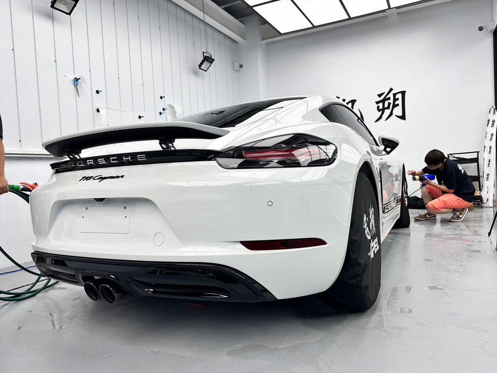 高雄汽車包膜推薦│XPEL貼膜車漆保護分享│自體修復TPU犀