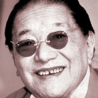 敦珠法王：以幽默詼諧的方式進行每件事