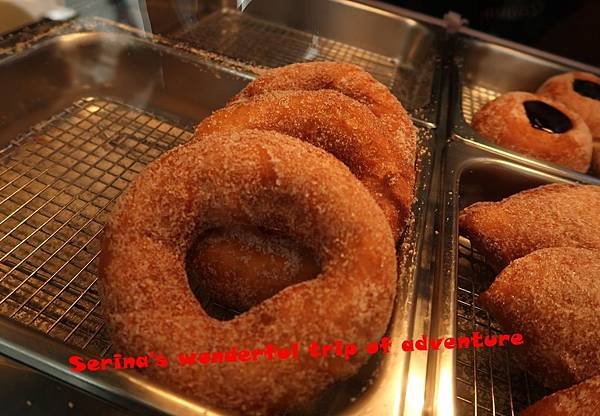 62. Fremantle Market Donut.JPG