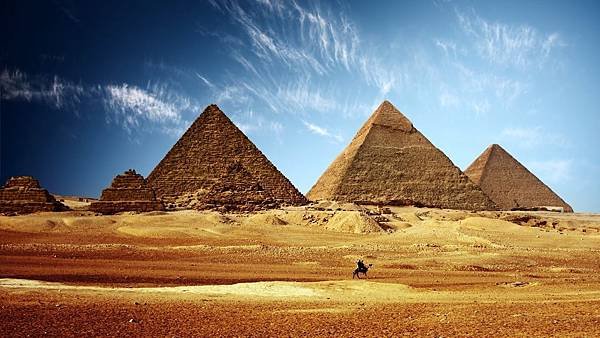 1473903045_ancient-egypt-pyramids-wallpaper.jpg