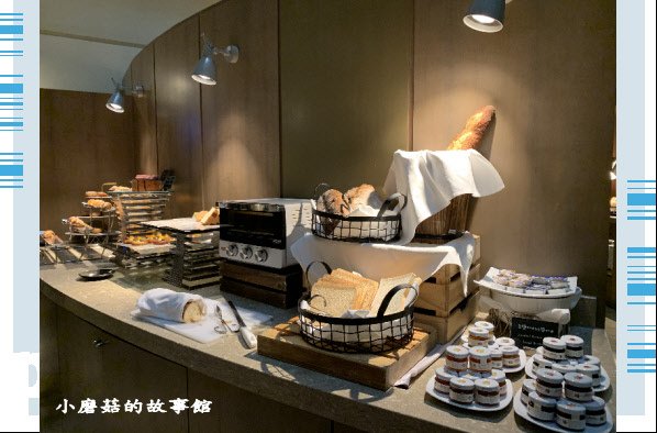 109.6.6.(122)台南遠東國際大飯店-尊榮客房.JPG