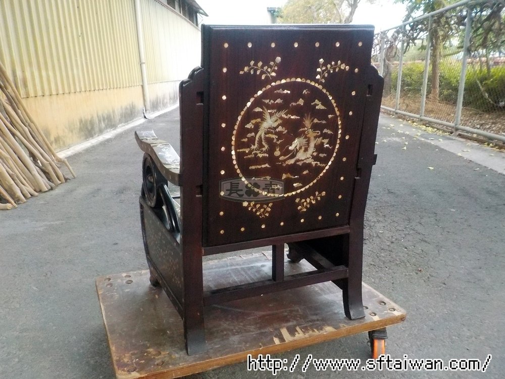 長青-螺鈿雲石脫膠重新膠合
