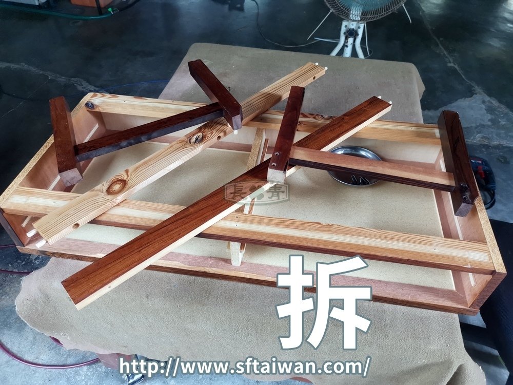 丹麥Rosewood磁磚小桌脫膠痕修復紀錄