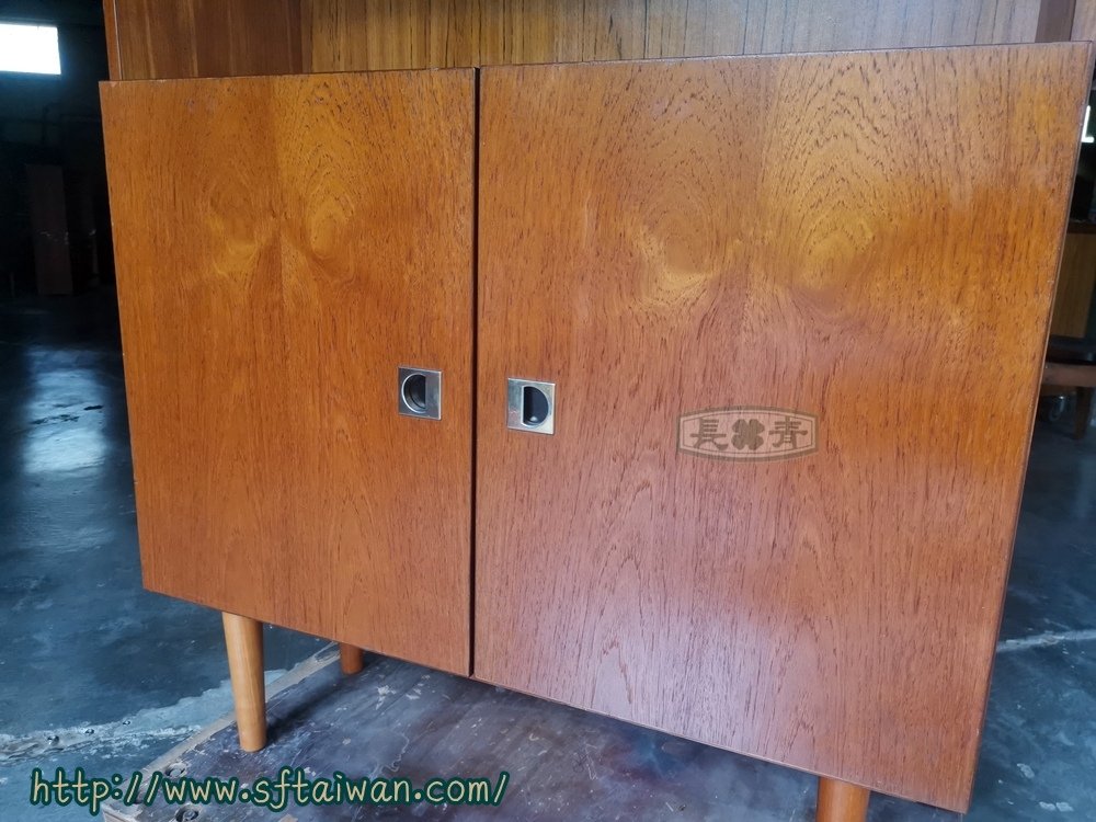 丹麥邊櫃鉸鏈崩牙修復