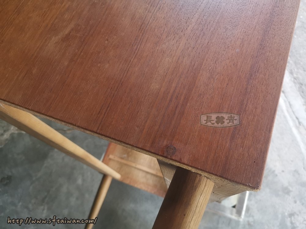 丹麥寫字櫃修復紀錄