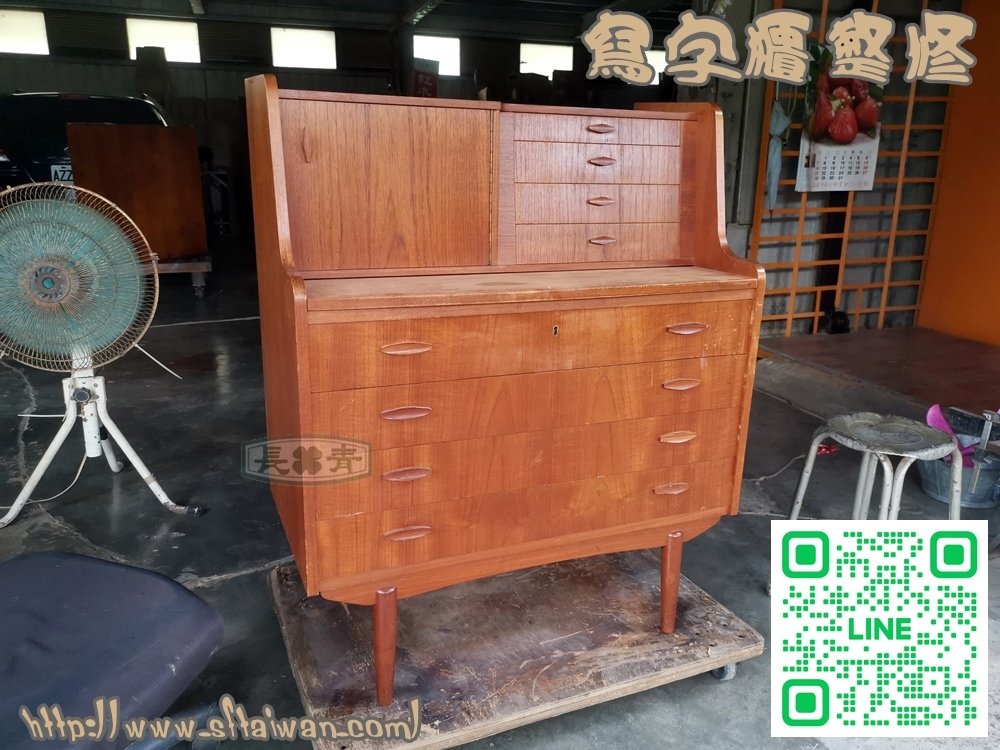 丹麥化妝寫字檯整修紀錄-北歐家具維修
