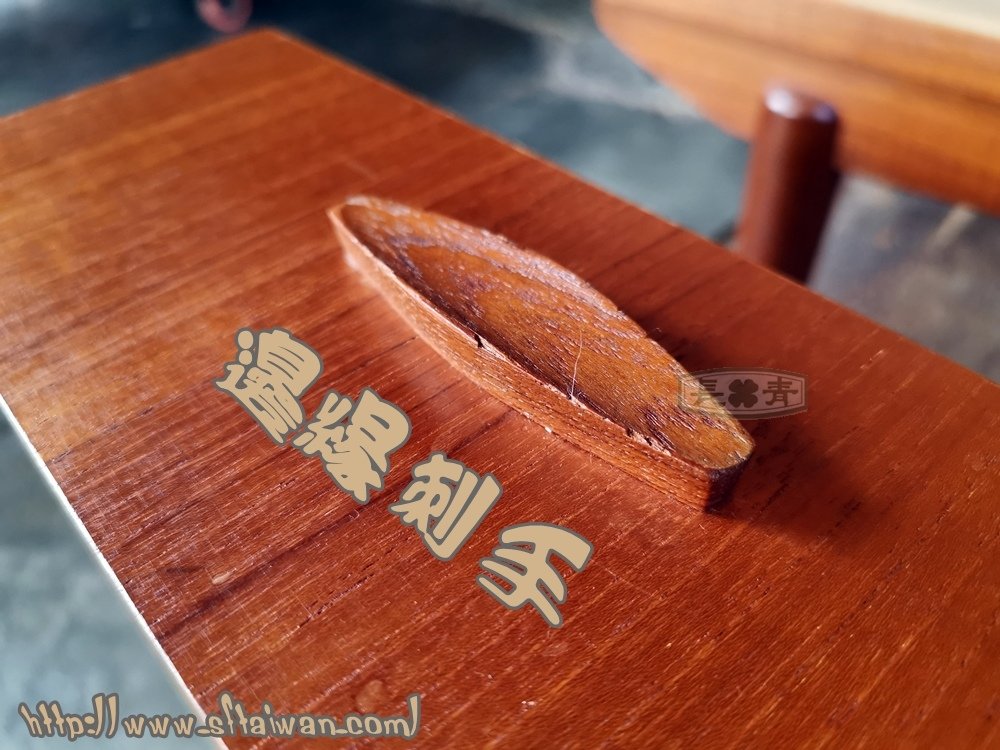 丹麥化妝寫字檯整修紀錄-北歐家具維修