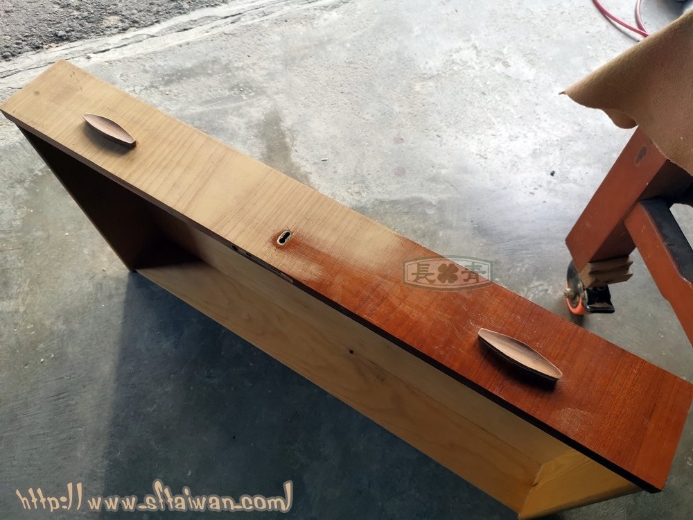 丹麥化妝寫字檯整修紀錄-北歐家具維修