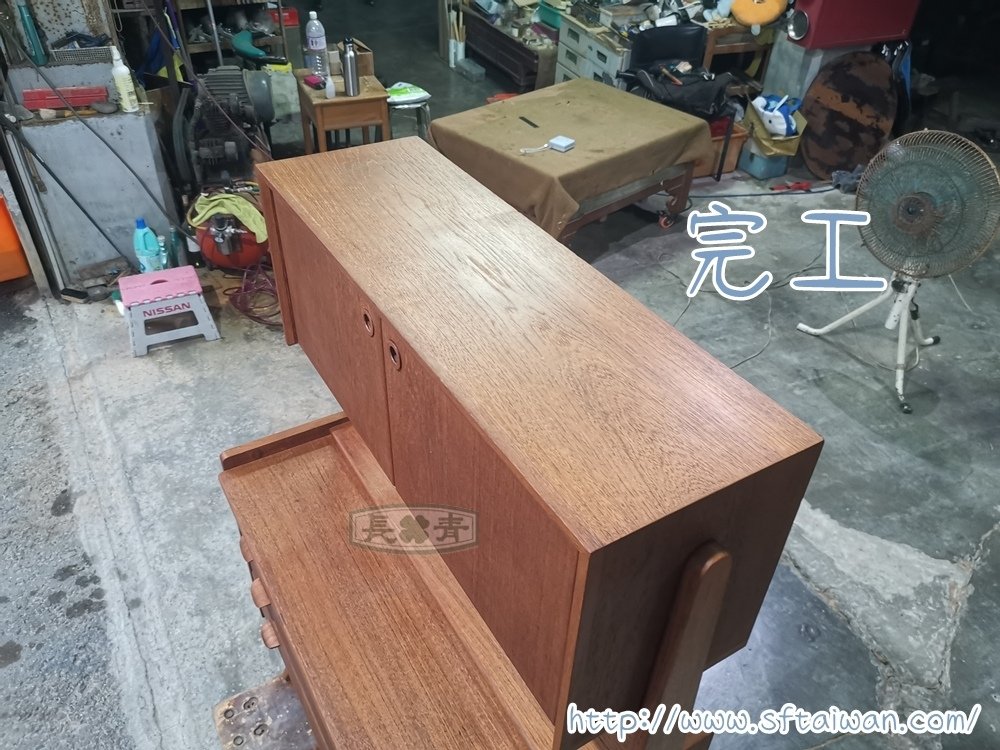 丹麥多功能綜合櫃整修-家具維修