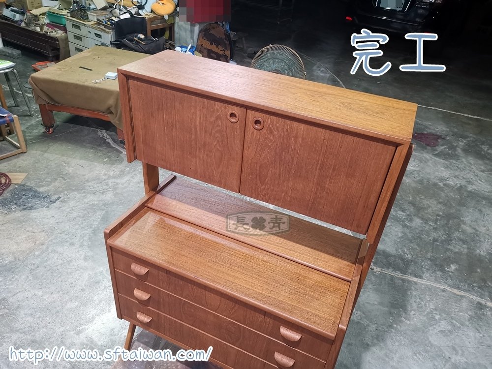 丹麥多功能綜合櫃整修-家具維修