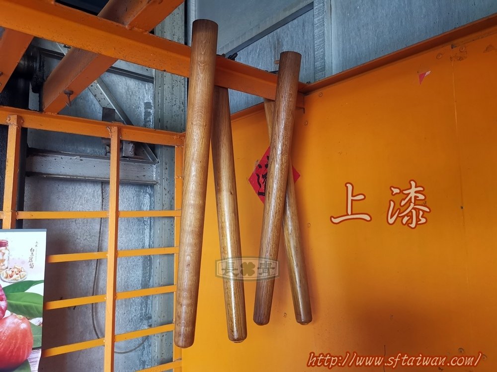 丹麥大型船型跳桌修復桌面染色