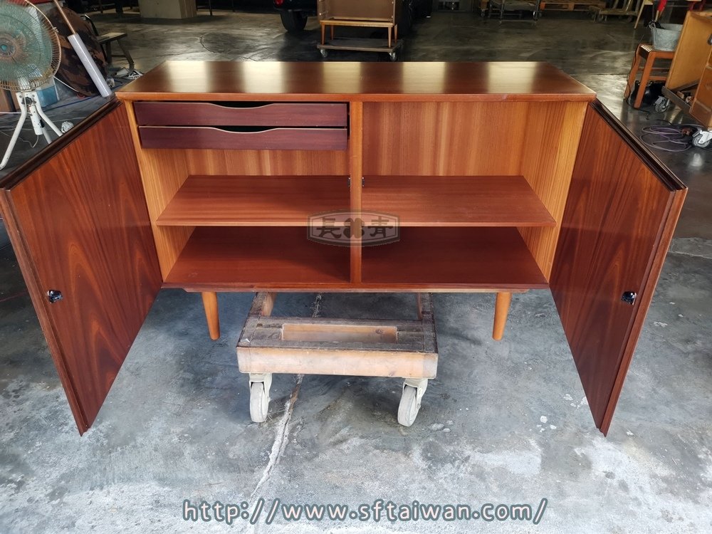 丹麥老件儲物櫃Danish Vintage Model 1 