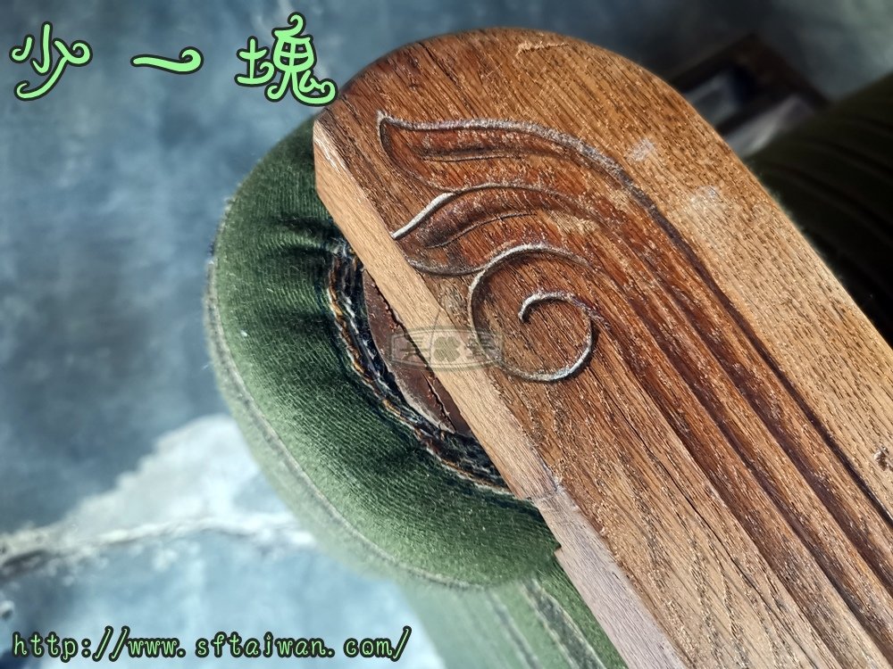 丹麥變形綠色沙發床