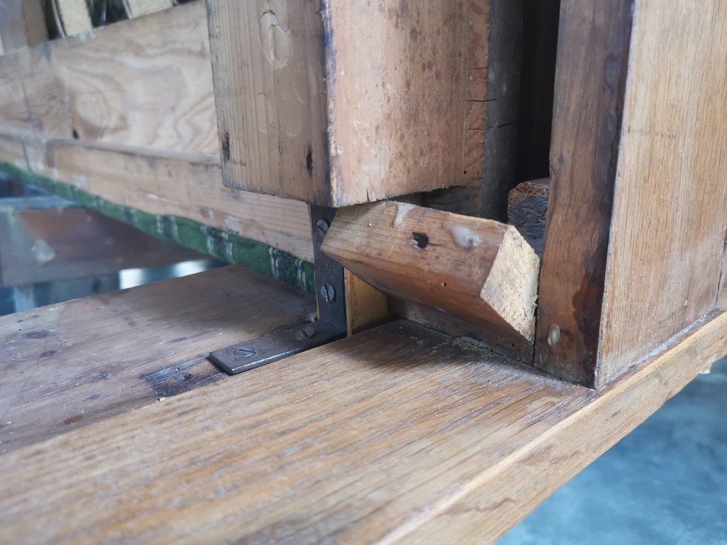 丹麥變形綠色沙發床