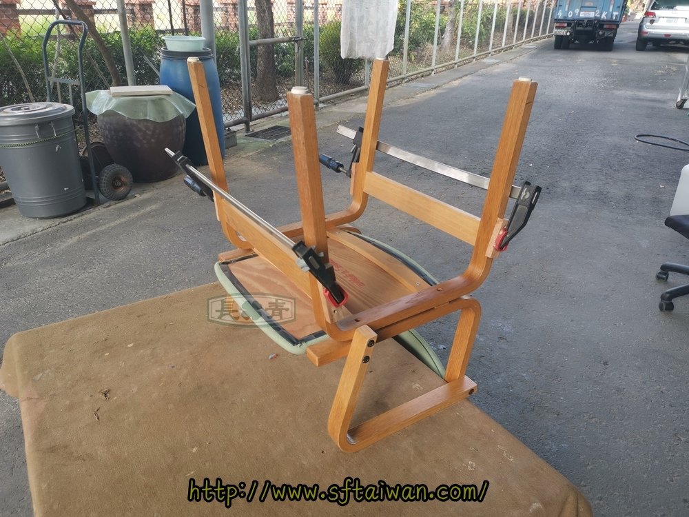 丹麥老件橡木椅脫開修復