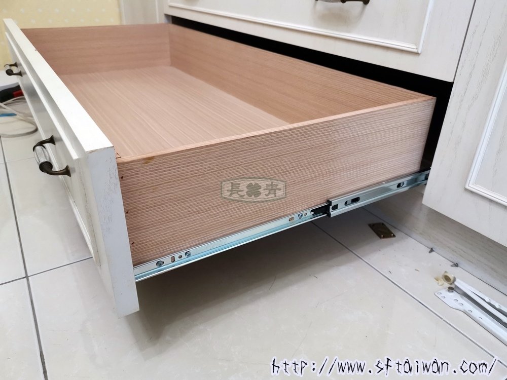 建商裝潢軌道配的有問題重新配正確軌道
