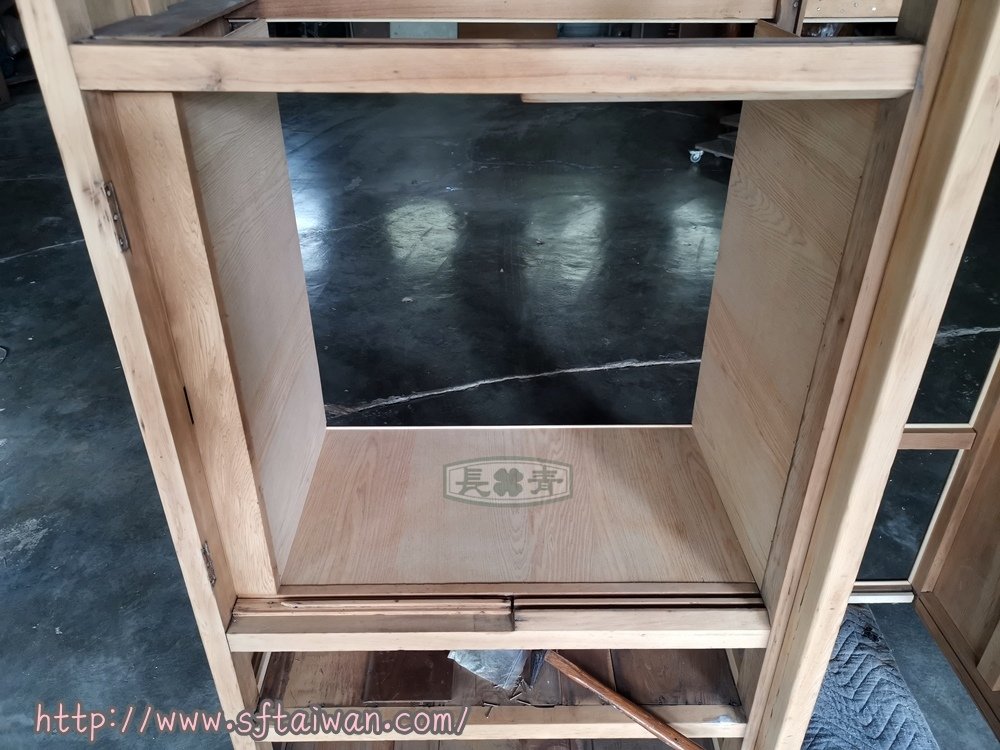 檜木衣櫃紀念性翻新