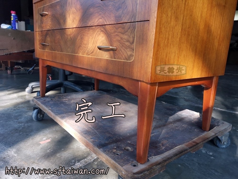 丹麥老件弧形捲蓋寫字桌漆面悽慘整修