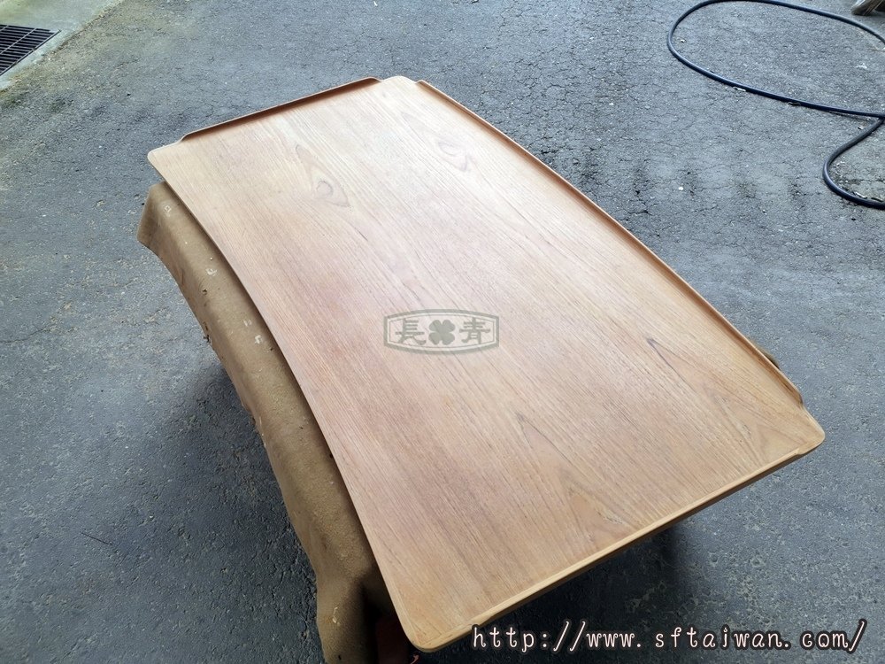 由Svend Aage Madsen設計丹麥老件書桌小整修