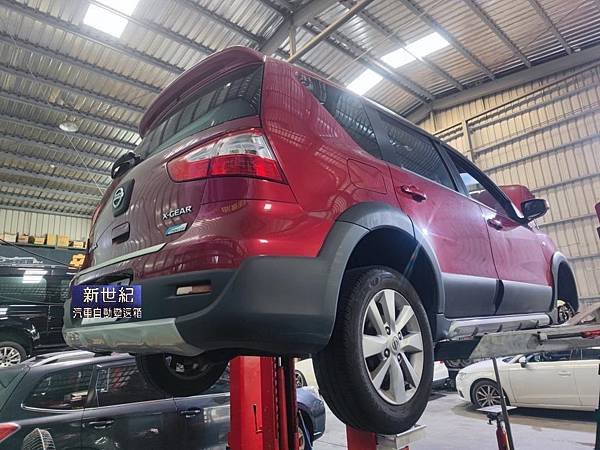 NISSAN LIVINA JF015E 變速箱翻修