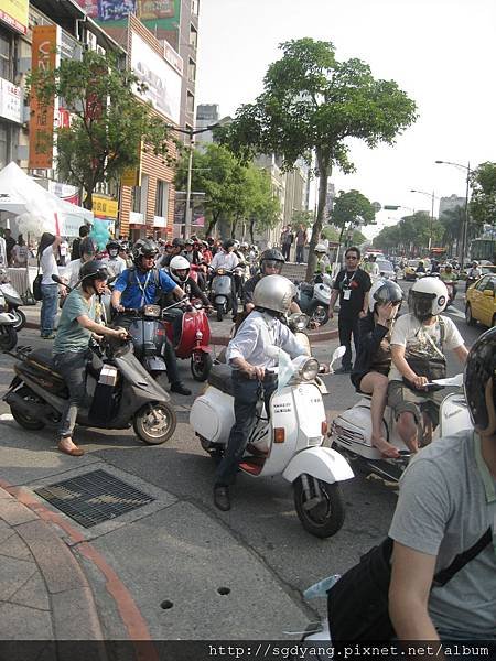 Vespa 傳統大遊行 (5).JPG