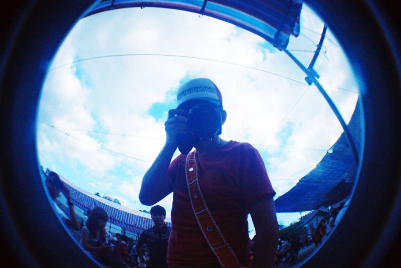 F1000011 Lomo Fisheye II X Fujifilm X-TRA 400