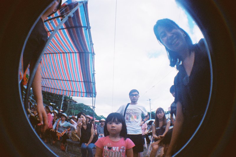 F1000012 Lomo Fisheye II X Fujifilm X-TRA 400