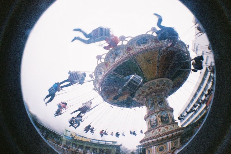 F1140030 Lomo Fisheye2 II X Fujifilm Superia X-TRA 400.JPG